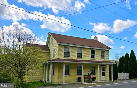 1775 Pottsville St, Lykens, PA 17048