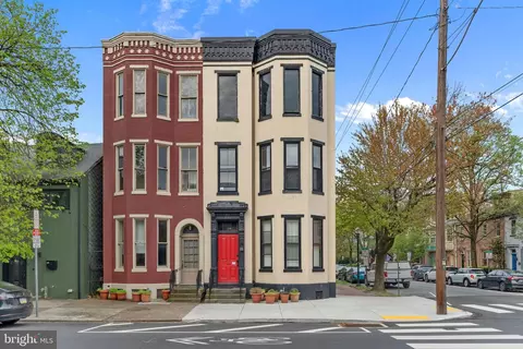 936 N 2nd St, Harrisburg, PA 17102