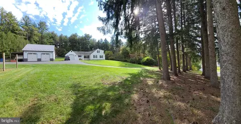2851 Fishing Creek Valley Rd, Harrisburg, PA 17112