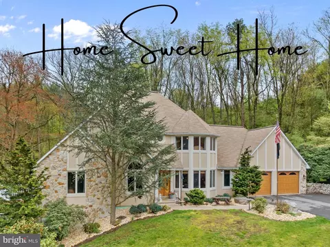 701 Tourist Park Rd, Halifax, PA 17032