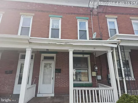 425 Swatara St, Harrisburg, PA 17113