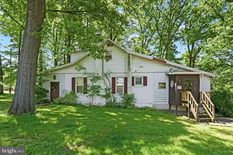 308 Beaver Rd, Harrisburg, PA 17112