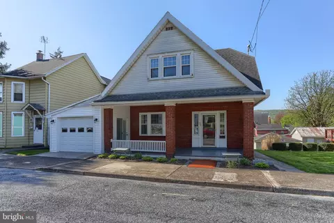 249 Market St, Highspire, PA 17034