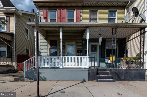 677 S Front St, Steelton, PA 17113