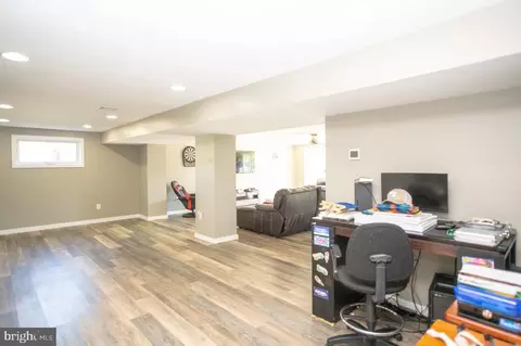304 Beech Ave, Hershey, PA 17033 photo 28