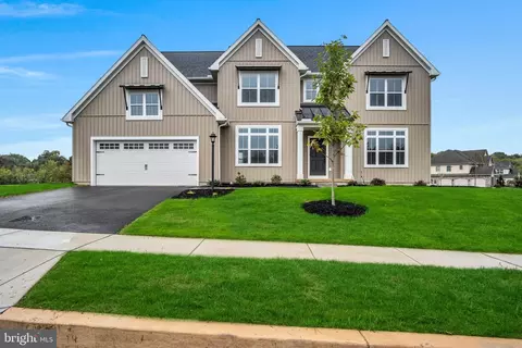 5114 Pamela Rd, Harrisburg, PA 17112