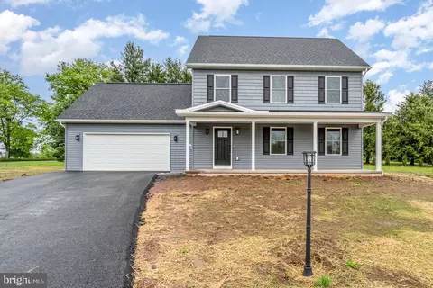 3 Dustin Dr, Halifax, PA 17032