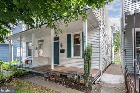 279 W Main St, Hummelstown, PA 17036