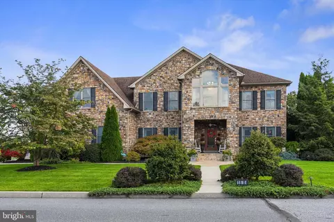 1604 Whitley Dr, Harrisburg, PA 17111