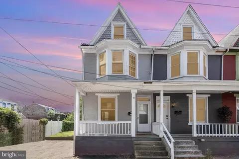 627 Oxford St, Harrisburg, PA 17110