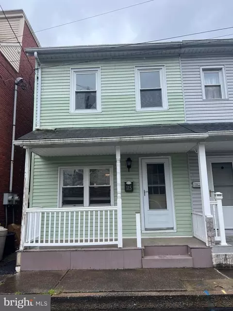 115 Nissley St, Middletown, PA 17057