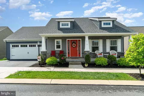 6113 Weston Dr, Harrisburg, PA 17111