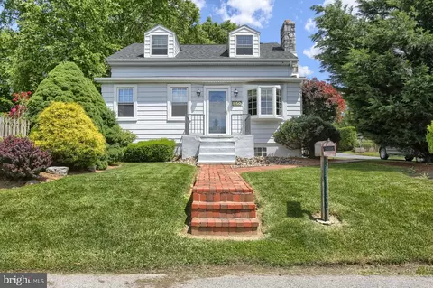 850 Main St, Harrisburg, PA 17113