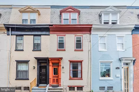 1833 Susquehanna St, Harrisburg, PA 17102