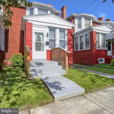 732 S 25th St, Harrisburg, PA 17111