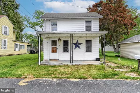 21 Penn St, Middletown, PA 17057