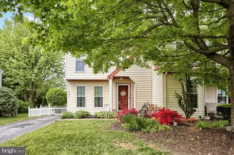 6487 Heatherfield Way, Harrisburg, PA 17112
