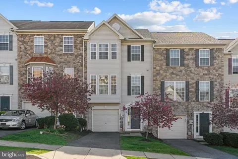 7552 Stephen Dr, Harrisburg, PA 17111