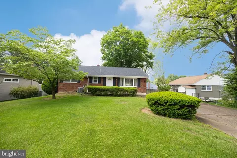800 Wilhelm Rd, Harrisburg, PA 17111