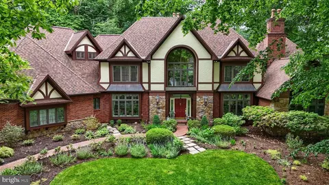 651 Olde Ventura Farm Rd, Hummelstown, PA 17036