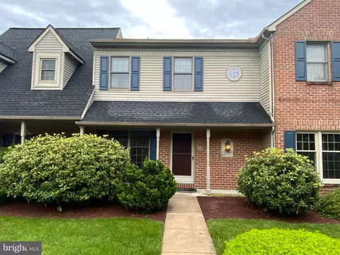 103 Wyndham Way, Harrisburg, PA 17109