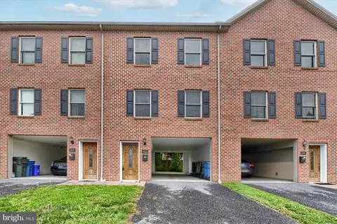 30 Wetzel St, Highspire, PA 17034