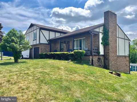 4431 Venus Ave, Harrisburg, PA 17112