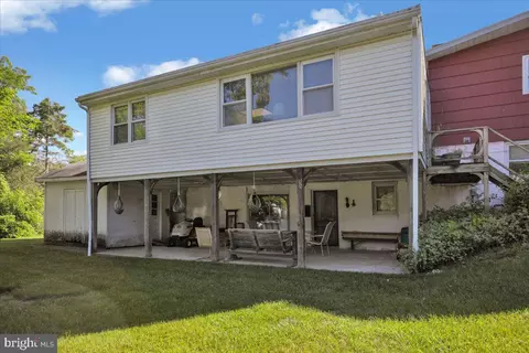 329 Gates Rd, Hershey, PA 17033 photo 5