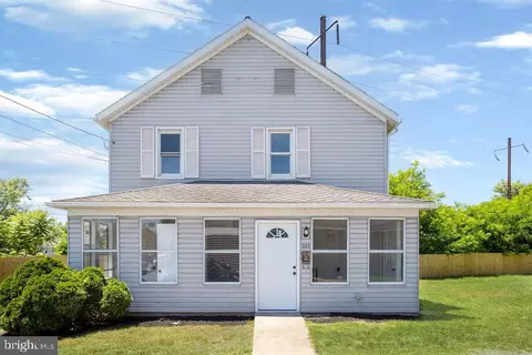 321 Northumberland St, Middletown, PA 17057