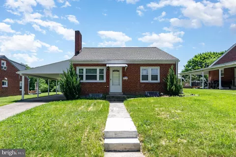 5007 Colorado Ave, Harrisburg, PA 17109