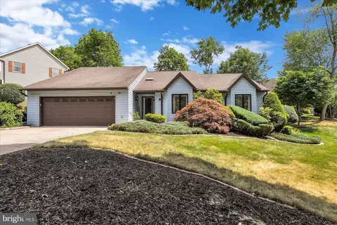 4415 Mars Ave, Harrisburg, PA 17112