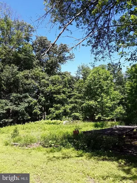7317 Sleepy Hollow Rd, Harrisburg, PA 17112