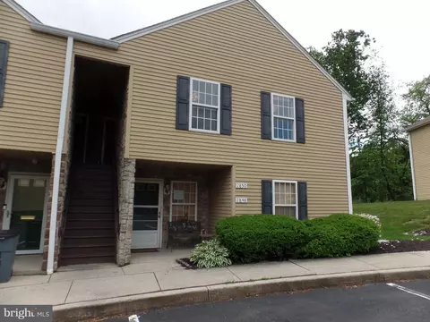 2850 Buxton Ct, Harrisburg, PA 17110