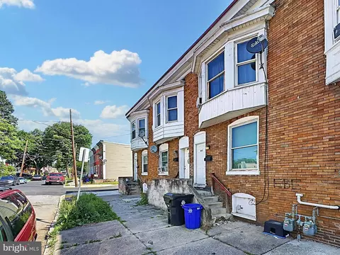 437 S 15th St, Harrisburg, PA 17104