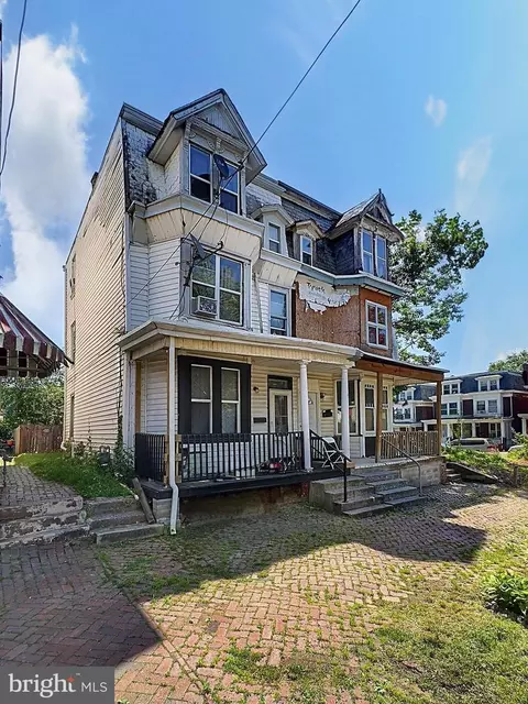 439 S 16th St, Harrisburg, PA 17104