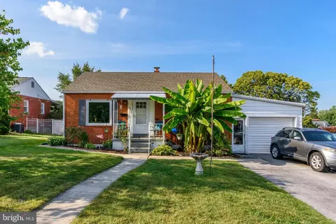 6310 Somerset St, Harrisburg, PA 17111