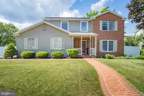 2200 Continental Dr, Harrisburg, PA 17110