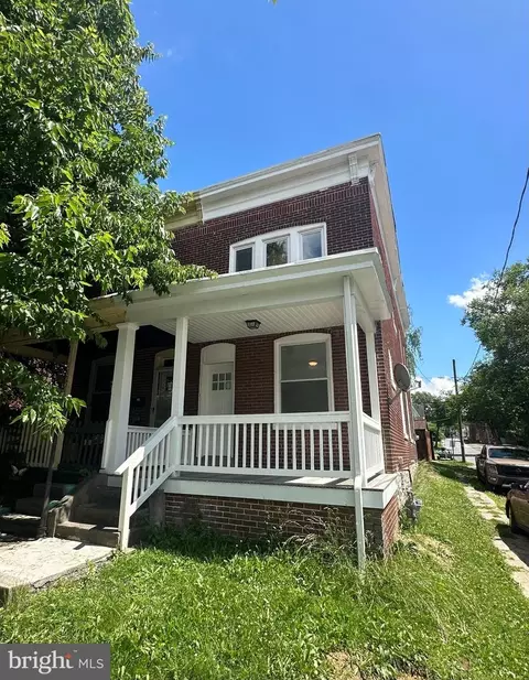 1923 Forster St, Harrisburg, PA 17103
