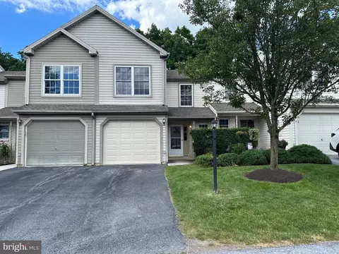 133 Hiddenwood Dr, Harrisburg, PA 17110