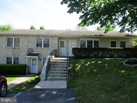 1119 Grove Rd, Harrisburg, PA 17111