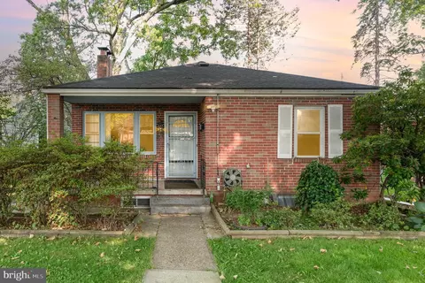 3724 N 3rd St, Harrisburg, PA 17110