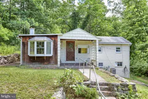 1620 Clarks Valley Rd, Dauphin, PA 17018