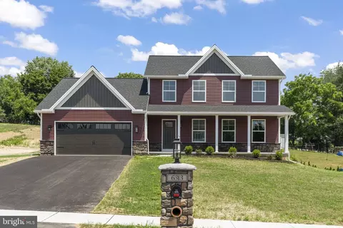 6313 Aston Ct, Harrisburg, PA 17111