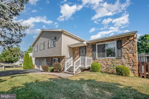 119 Litchfield Rd, Harrisburg, PA 17112