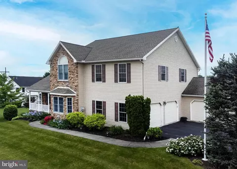 2084 Powderhorn Rd, Middletown, PA 17057