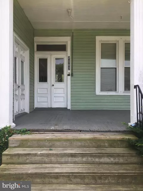 2107 Walnut St, Harrisburg, PA 17103