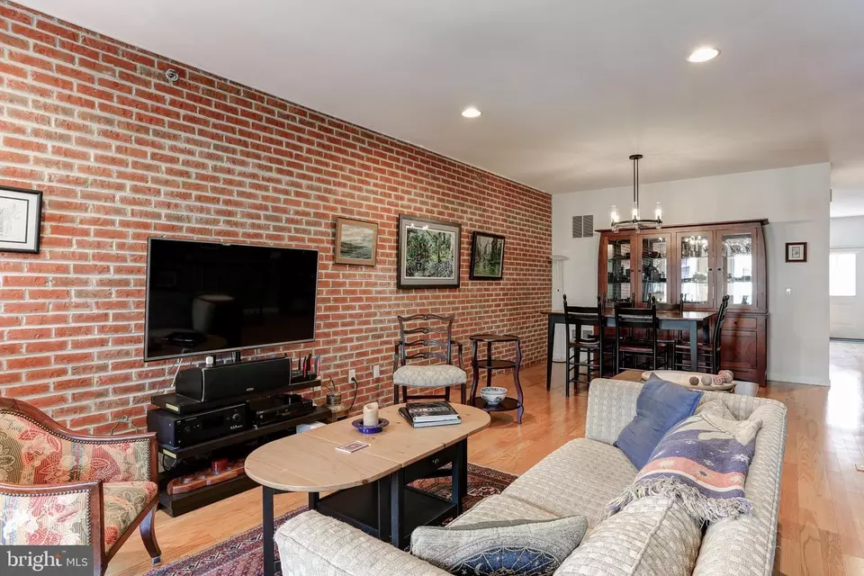 Living - 1943 Green St, Harrisburg, PA 17102 photo 2 of 2
