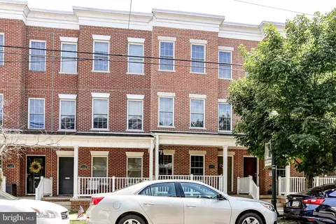 Exterior - 1943 Green St, Harrisburg, PA 17102 photo 1 of 5