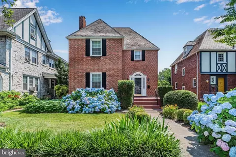 2711 N 2nd St, Harrisburg, PA 17110