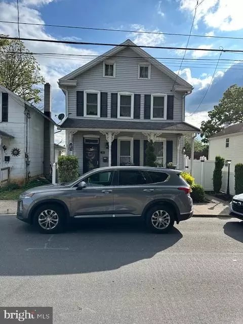 30 S Railroad St, Hummelstown, PA 17036